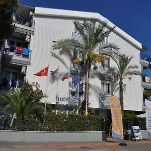 Lunay Hotell