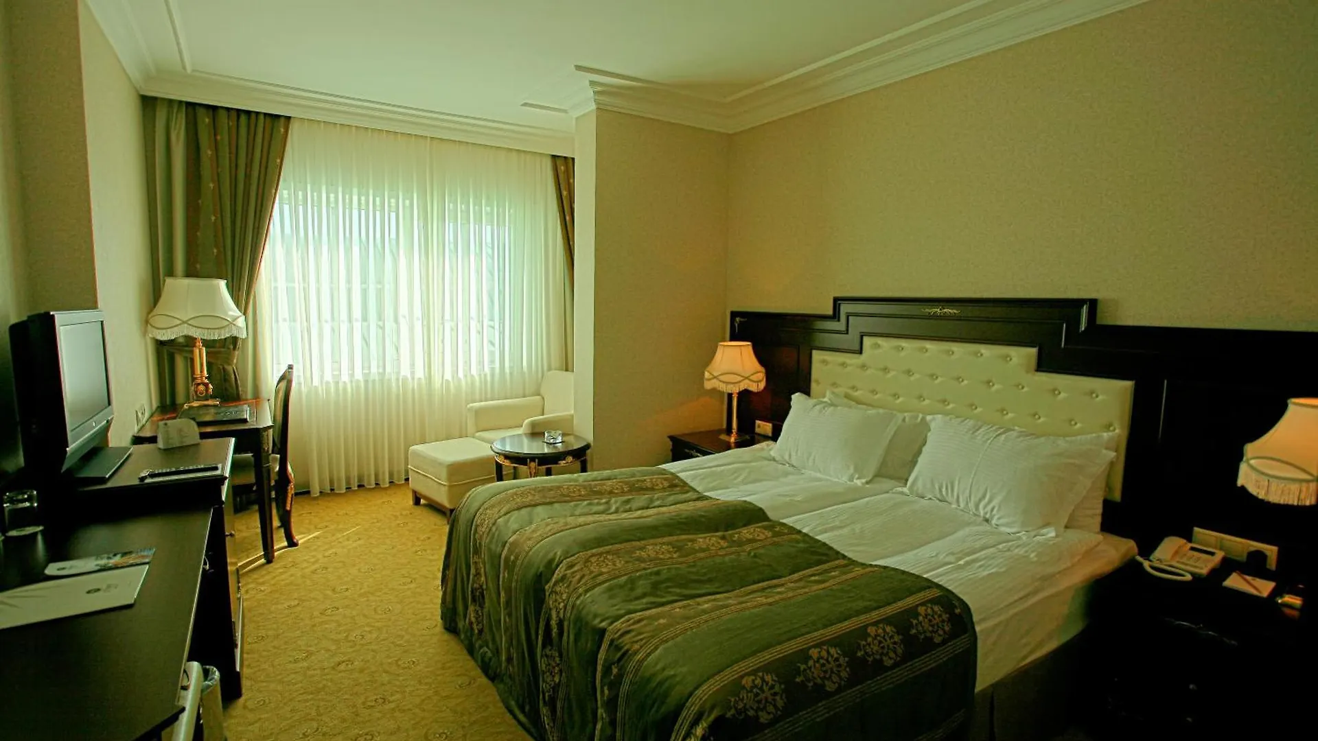 Latanya Palm & Spa Airport Antalya 4*,