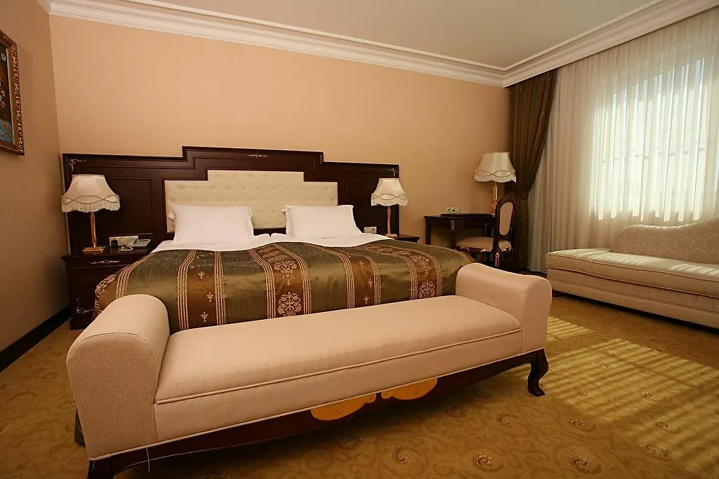 Latanya Palm & Spa Airport Antalya